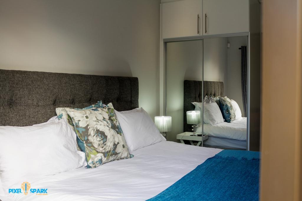 Tyday Accommodation Port Elizabeth Exteriör bild